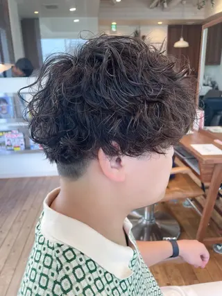 パーマ メンズ 羽山 笑夢のヘアスタイル