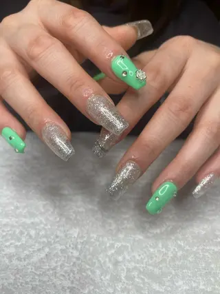 ネイル Ri-e's nailのネイルデザイン