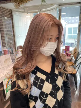 ロング カラー 個性派ネイル 🌼 ハルカ ♡の眉毛・アイブロウイメージ