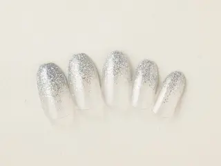 ネイル 💗🪽Tiary Nail🪽💗のネイルデザイン