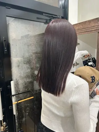 ミディアム カラー オリーブ/ ナカミネアキナのヘアスタイル