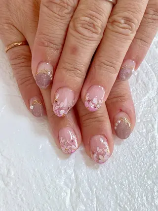 ネイル 7e. Nailのネイルデザイン