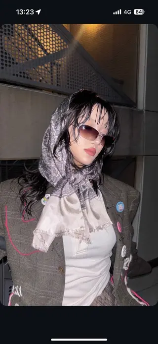 セミロング 🌐NATSUMI 🌐【寒色カラー】のヘアスタイル