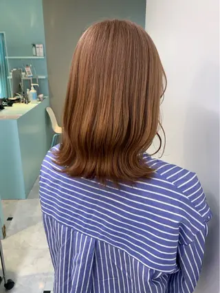 ミディアム カラー ナチュラルベージュ 🧸yuuna🧋のヘアスタイル