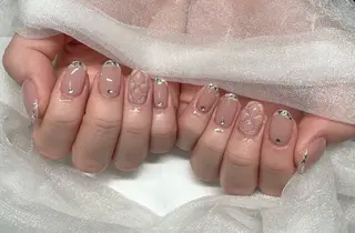 ネイル Roi〈ロワ〉 Minakoのネイルデザイン