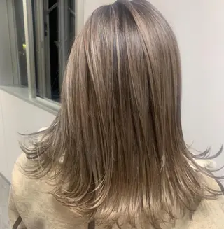 ミディアム ヘアアレンジ 松井那津子 /ハイライトブリーチのヘアスタイル