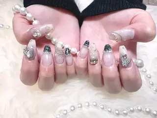 ネイル WISTERIA kozueのネイルデザイン