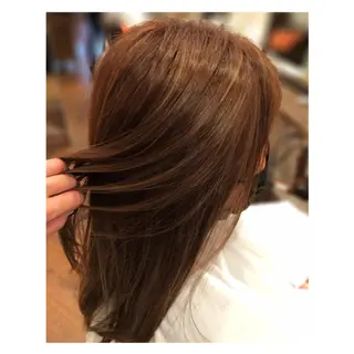 ロング カラー まちだ ひとみのヘアスタイル