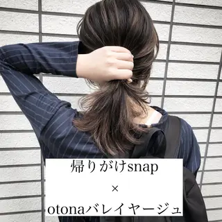 セミロング カラー テトネ タカシのヘアスタイル