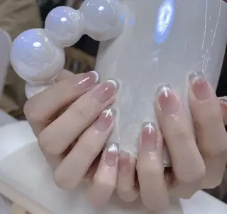 ネイル Queens テイのネイルデザイン