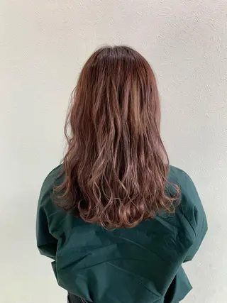 ロング カラー 小谷野 真優のヘアスタイル