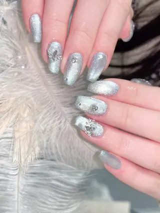 ネイル グロー ネイルのネイルデザイン