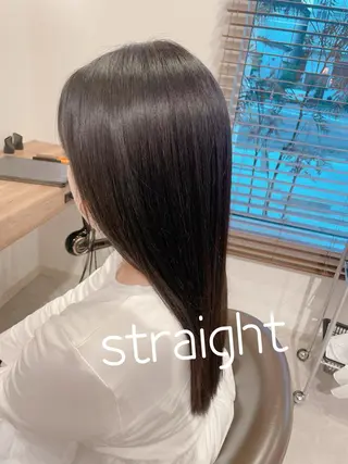 ロング カラー no4ナチュラル戸祭所属・山越 美裕樹のヘアスタイル