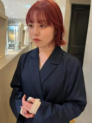 ミディアム ハイトーン/顔まわり レイヤー/YUKAのヘアスタイル