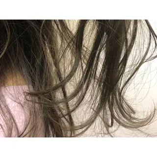 ミディアム カラー 美容室Violet所属・伊藤 ひかりのヘアスタイル
