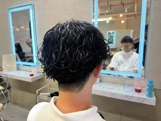 パーマ メンズ amble luxe 伊畑優希のヘアスタイル