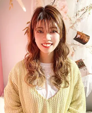 カラー yulf所属・yulf ユルフのヘアスタイル