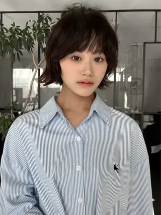 ミディアム 本田 聖のヘアスタイル