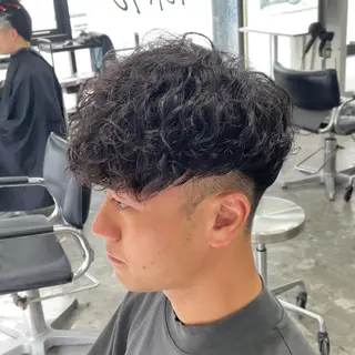 ショート パーマ メンズ メンズ特化美容師/ 藤戸 椋のヘアスタイル