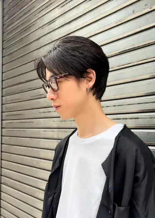 ミディアム 新宿/韓国レイヤー/ 顔まわり/メンズヘアのヘアスタイル