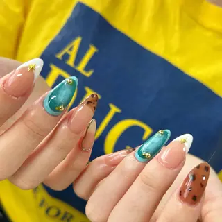 ネイル Laki nailのネイルデザイン