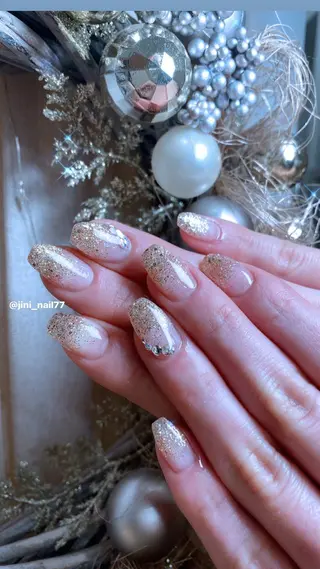 ネイル JINI NAIL所属・ジニ ネイルのネイルデザイン