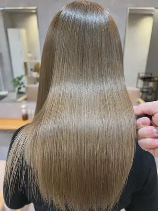 セミロング 中村 ひなたのヘアスタイル