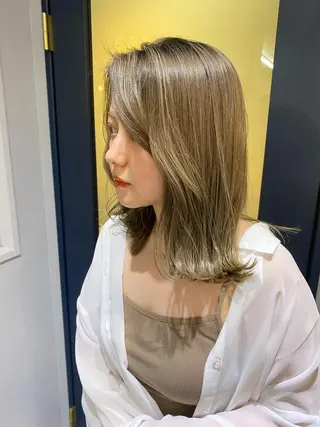 セミロング カラー きよはらちさき🍑 柔らかカラー🌱🫧のヘアスタイル