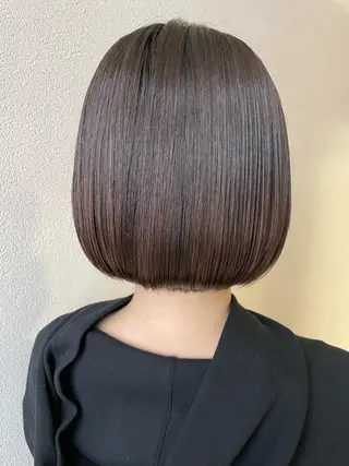 ショート 沢田 瞳のヘアスタイル
