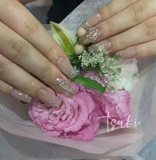 ロング ネイル LUNA Nail salon💕のネイルデザイン
