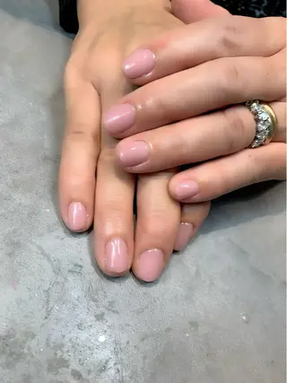 ネイル アトリエ・マリス所属・福与 美幸のネイルデザイン