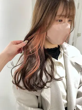 セミロング カラー GO TODAY SHARE SALON 原宿本店所属・ブリーチ/ハイトーン 艶カラー/ユリナのヘアスタイル