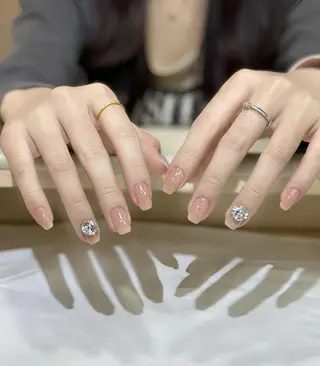 ネイル Alra— あいのネイルデザイン