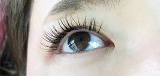 マツエク・マツパ nuna池袋 mokaのマツエク・マツパデザイン