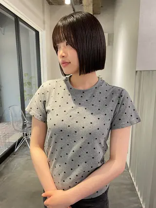 ショート ofF élua所属・🌵ボブ/切りっぱな し/ショート藤長芽生のヘアスタイル