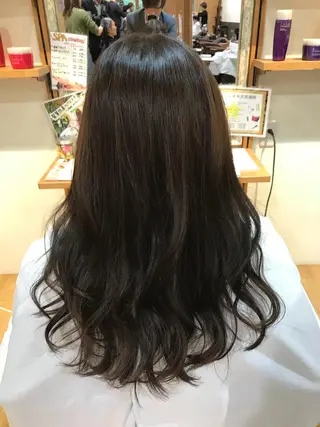 ロング Luela 彦根店所属・種市 泰士のヘアスタイル