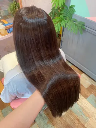 セミロング 𝙼𝚒𝚎𝚗𝚎 𝚙𝚒𝚗𝚔所属・山本 葵のヘアスタイル