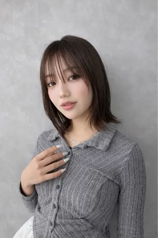 ミディアム カラー 具志 知樹のヘアスタイル