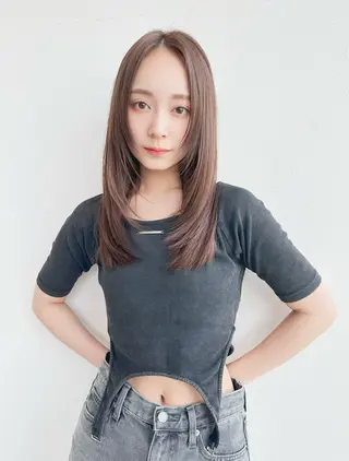 セミロング カラー KURO/韓国ヘア /レイヤーカットのヘアスタイル