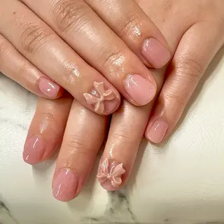 ネイル nail.u所属・テルイ ユウのネイルデザイン