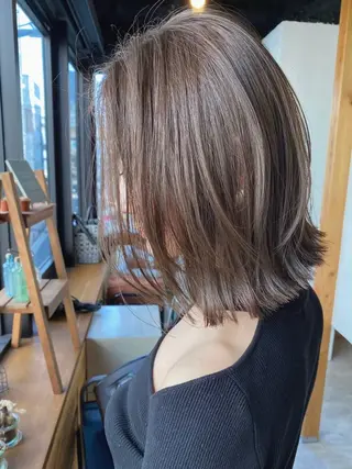 ショート 古賀/レイヤーボブ /ハッシュカットのヘアスタイル