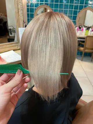 ショート 前平 友慈のヘアスタイル