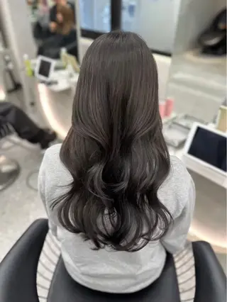 ロング カラー 💖しの💖韓国ヘア レイヤーカットのヘアスタイル