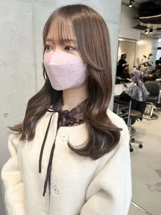 ミディアム カラー パーマ ヘアアレンジ 透明感/オリーブ/ グレージュ/YUKAのヘアスタイル