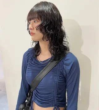 ミディアム パーマ MARU レイヤー/パーマのヘアスタイル