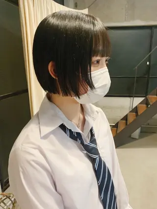 ショート yupi🐈⬛ レイヤー/パーマのヘアスタイル