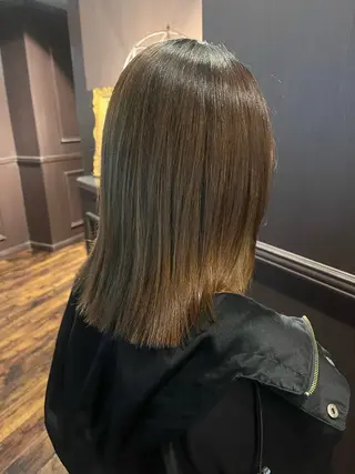 ミディアム カラー Rechal🌙 yuuのヘアスタイル
