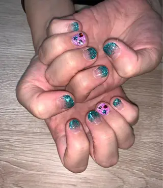 ネイル MINAMI nailsのネイルデザイン