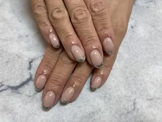 ネイル ネイルリボン 受付スタッフのネイルデザイン