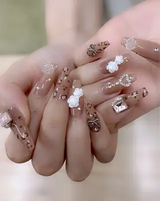 ネイル ToliyDeliy akemiのネイルデザイン